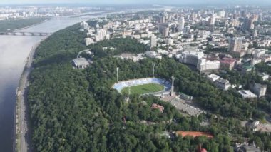 Kyiv, Ukrayna. Hava görüntüsü. Yavaş çekim