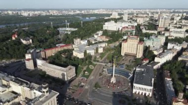 Kyiv, Ukrayna. Hava görüntüsü. Yavaş çekim