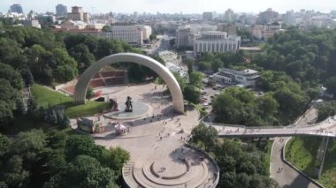 Kyiv, Ukrayna. Hava görüntüsü. Yavaş çekim