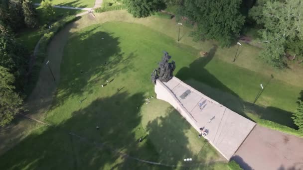 Kyiv, Ukraine: Babi Yar. Memorial mass murder of Jews. Aerial view — Stock Video