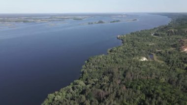 Dnipro Nehri. Hava görüntüsü. Ukrayna 'nın simgesi