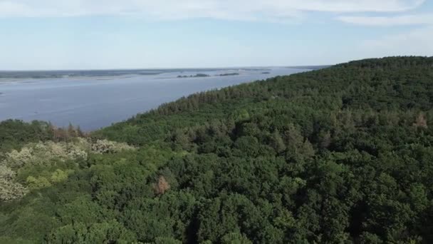 Rivière Dnipro. Vue aérienne. Repère de l'Ukraine