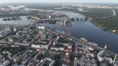 Kyiv 'in yukarıdan görünüşü. Ukrayna. Hava görünümü