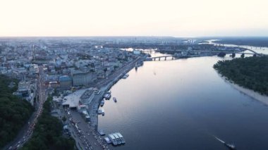 Kyiv 'in yukarıdan görünüşü. Ukrayna. Hava görünümü