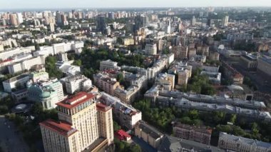 Kyiv 'in yukarıdan görünüşü. Ukrayna. Hava görünümü
