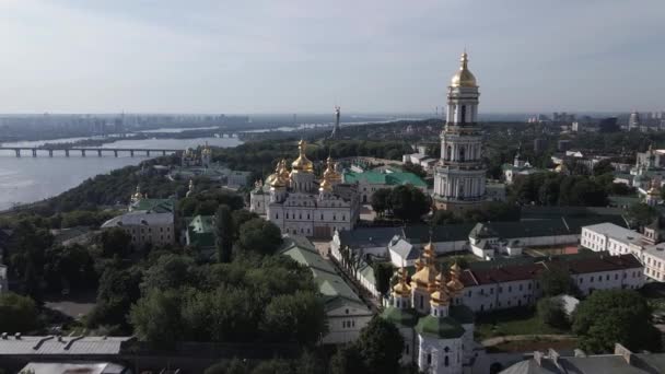 Κίεβο. Ουκρανία: Αεροφωτογραφία του Κίεβο Pechersk Lavra. — Αρχείο Βίντεο