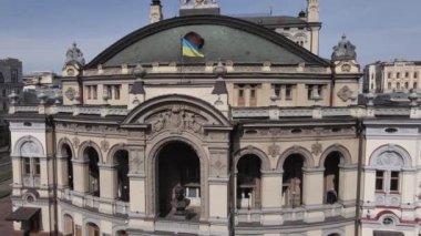 Kyiv. Ukrayna: Ukrayna Ulusal Operası. Hava görünümü
