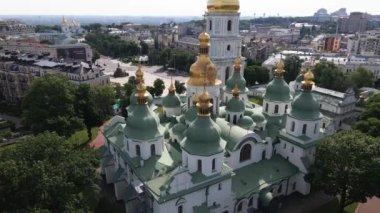 Kyiv. Ukrayna: Kyiv 'deki Aziz Sophias Katedrali. Hava görünümü