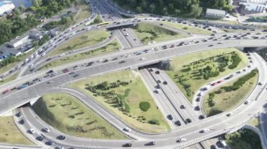 Kyiv. Ukrayna: yol kavşağı. Hava görünümü