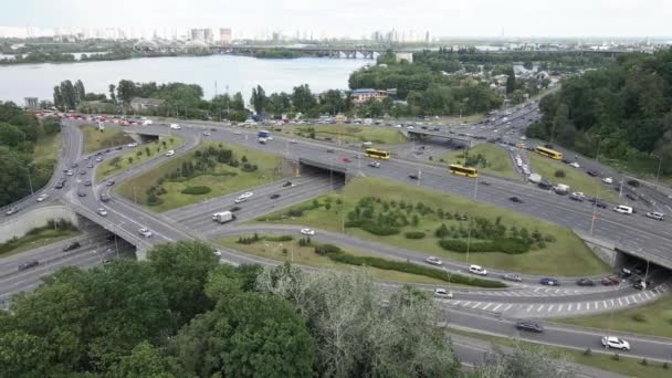 Kiev. Ucrania: cruce de carreteras. Vista aérea — Vídeo de stock