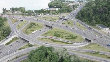 Kyiv. Ukrayna: yol kavşağı. Hava görünümü