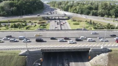 Kyiv. Ukrayna: yol kavşağı. Hava görünümü
