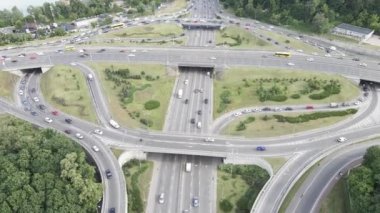 Kyiv. Ukrayna: yol kavşağı. Hava görünümü