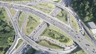 Kyiv. Ukrayna: yol kavşağı. Hava görünümü