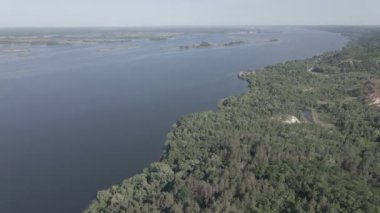 Dnipro Nehri. Hava görüntüsü. Ukrayna 'nın simgesi, düz, gri