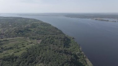 Dnipro Nehri. Hava görüntüsü. Ukrayna 'nın simgesi, düz, gri
