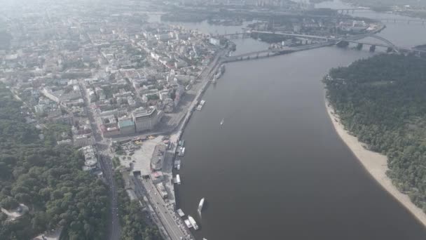 Vista di Kiev dall'alto. Ucraina. Vista aerea, grigio, piatto — Video Stock