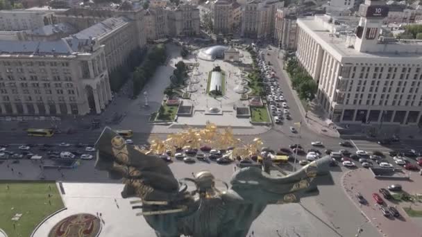 Kyjev. Ukrajina: Náměstí nezávislosti, Maidane. Letecký pohled, plochý, šedý — Stock video