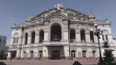 Kyiv. Ukrayna: Ukrayna Ulusal Operası. Hava manzaralı, düz, gri