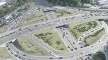 Kyiv. Ukrayna: yol kavşağı. Hava manzaralı, düz, gri
