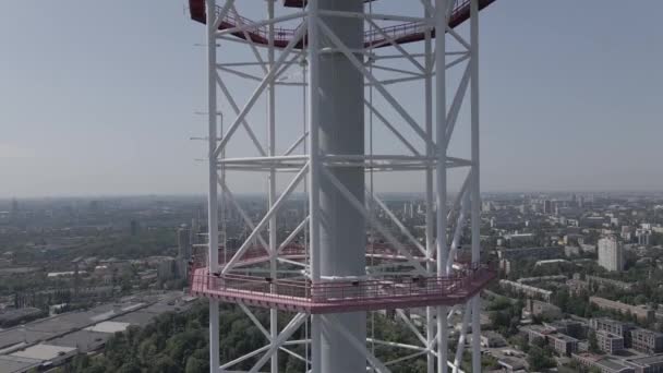 Kiev. Oekraïne: tv-toren. Luchtfoto 's. Vlak, grijs — Stockvideo