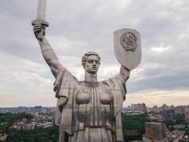 Ukrayna 'nın Sembolü: Ukrayna' nın Kyiv kentindeki Anavatan Anıtı
