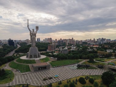 Ukrayna 'nın Mimarı: Ukrayna' nın Kyiv kentindeki Anavatan Anıtı