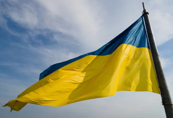 Государственный флаг Украины. Киев. Вид с воздуха — стоковое фото