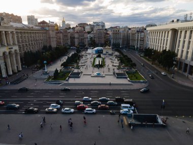 Ukrayna, Kyiv 'deki Bağımsızlık Meydanı. Meydan. Hava görünümü