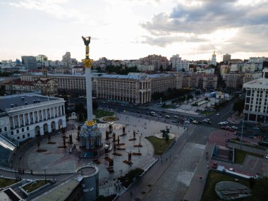 Ukrayna, Kyiv 'deki Bağımsızlık Meydanı. Meydan. Hava görünümü