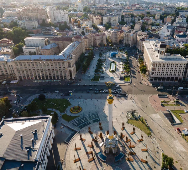 Ukrayna, Kyiv 'deki Bağımsızlık Meydanı. Meydan. Hava görünümü — Stok fotoğraf