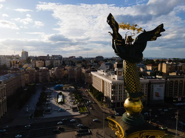 Ukrayna, Kyiv 'deki Bağımsızlık Meydanı Anıtı