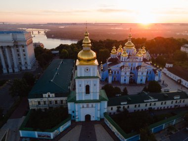 Kyiv, Ukrayna hava manzaralı: St. Michaels Altın Kubbeli Manastırı