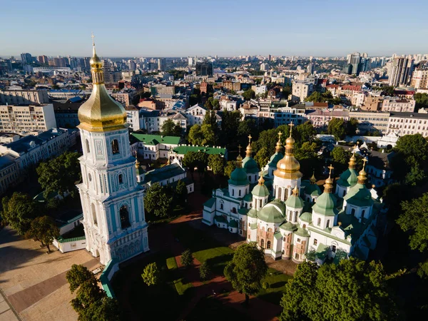 Ukrayna, Kyiv 'deki Aziz Sophias Katedrali. Hava görünümü