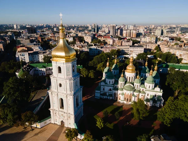 Ukrayna, Kyiv 'deki Aziz Sophias Katedrali. Hava görünümü