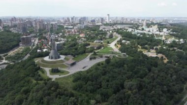 Gündüzleri Kyiv 'in hava görüntüsü. Ukrayna