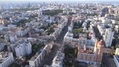 Gündüzleri Kyiv 'in hava görüntüsü. Ukrayna