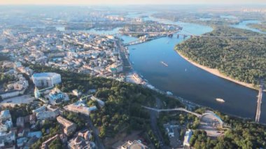 Gündüzleri Kyiv 'in hava görüntüsü. Ukrayna