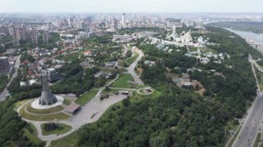 Gündüzleri Kyiv 'in hava görüntüsü. Ukrayna