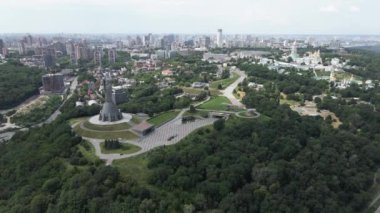 Gündüzleri Kyiv 'in hava görüntüsü. Ukrayna