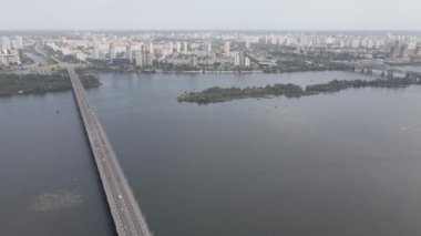 Gündüzleri Kyiv 'in hava görüntüsü. Ukrayna