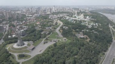 Gündüzleri Kyiv 'in hava görüntüsü. Ukrayna