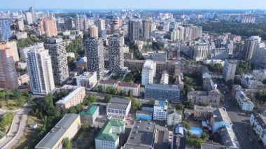 Gündüzleri Kyiv 'in hava görüntüsü. Ukrayna