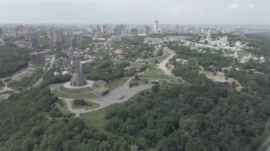 Gündüzleri Kyiv 'in hava görüntüsü. Ukrayna
