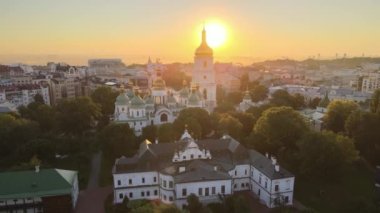 Sabahın köründe Aziz Sophia Kilisesi 'nde. Kyiv. Ukrayna. Hava görünümü