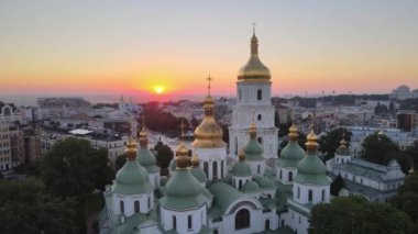 Sabahın köründe Aziz Sophia Kilisesi 'nde. Kyiv. Ukrayna. Hava görünümü