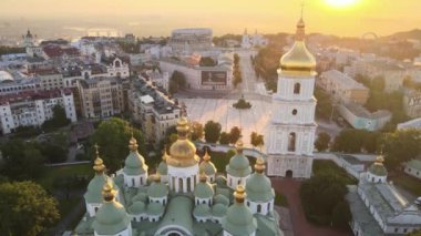 Sabahın köründe Aziz Sophia Kilisesi 'nde. Kyiv. Ukrayna. Hava görünümü