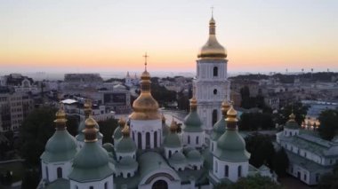 Sabahın köründe Aziz Sophia Kilisesi 'nde. Kyiv. Ukrayna. Hava görünümü