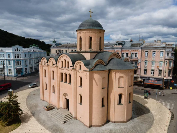 Igreja dos dízimos por dia. Aéreo. Kiev. Ucrânia — Fotografia de Stock