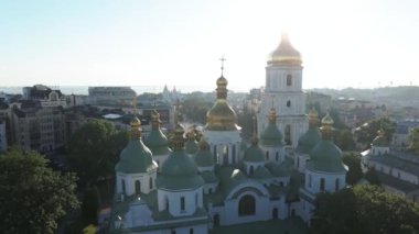 Sabahın köründe Aziz Sophia Kilisesi 'nde. Kyiv. Ukrayna. Hava görünümü